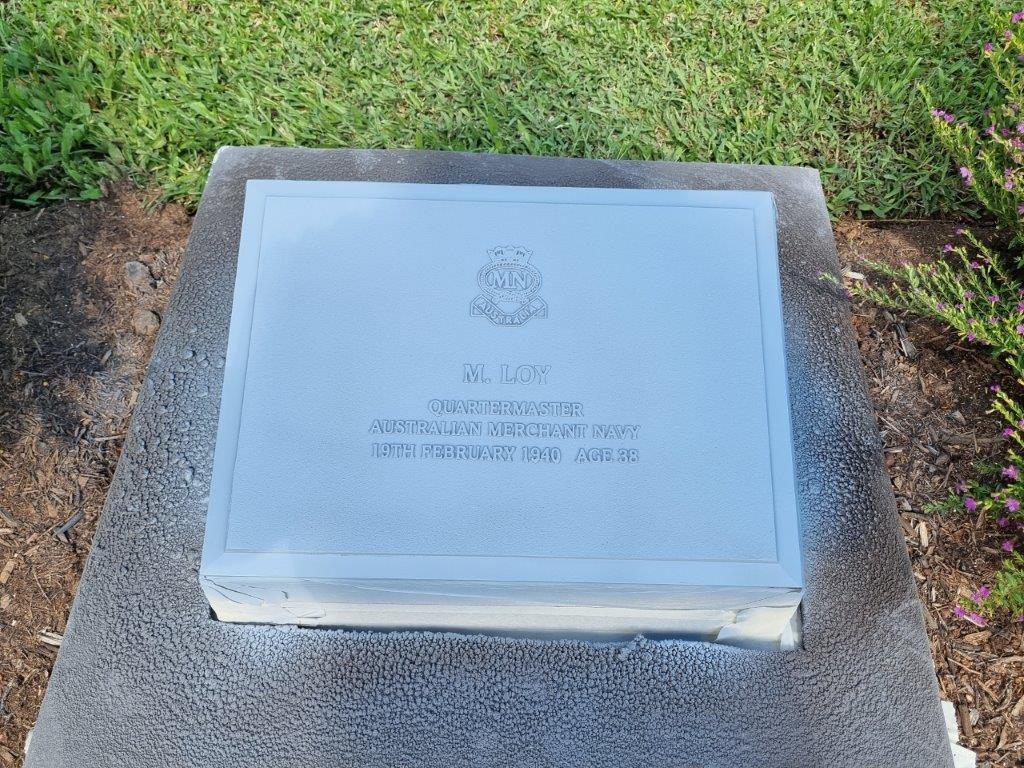 Plaque that is now silver-coloured