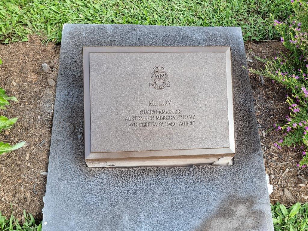 Plaque that is beige colour