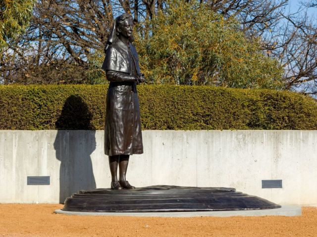 Vivian Bullwinkel sculpture unveiled at the Australian War Memorial ...