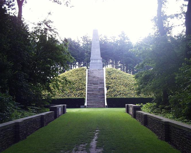 5th Division Memorial, Polygon Wood, Zonnebeke